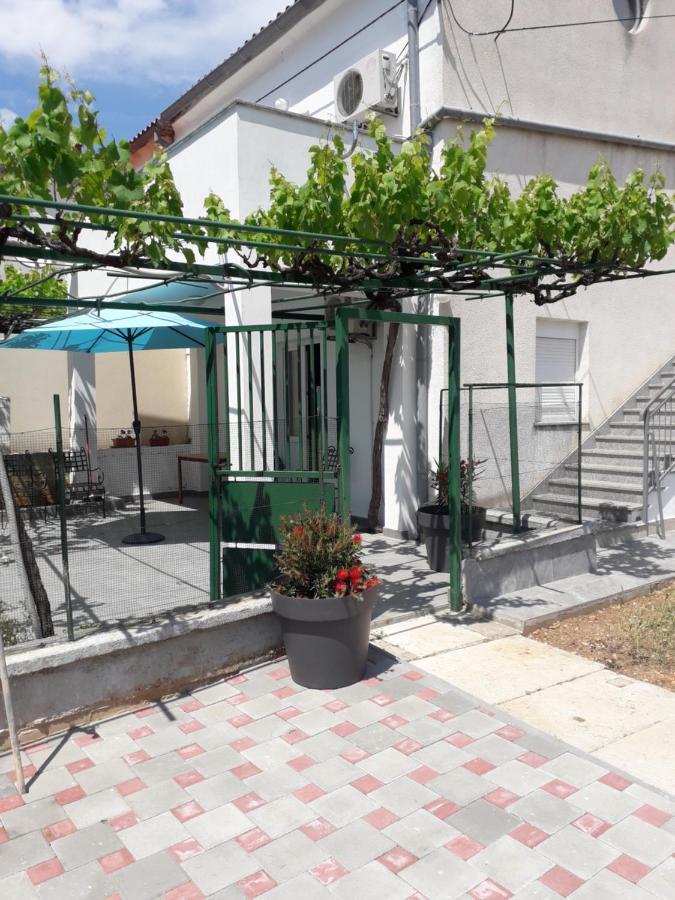 Apartments Alen Pula Exterior foto
